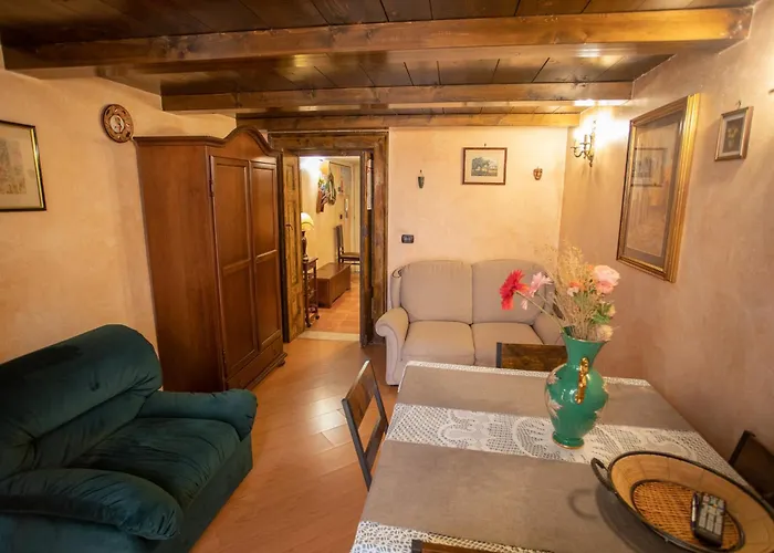 Sofia Apartment With Balcony Bari Old Town And Center Apartamento *