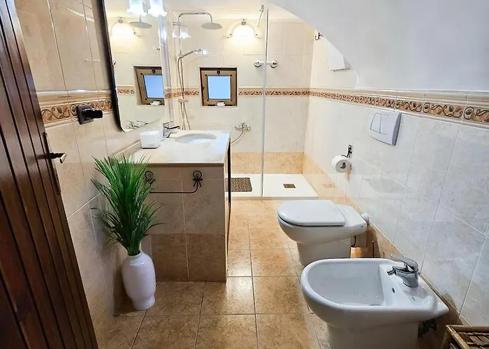 Sofia Apartment With Balcony Bari Old Town And Center *